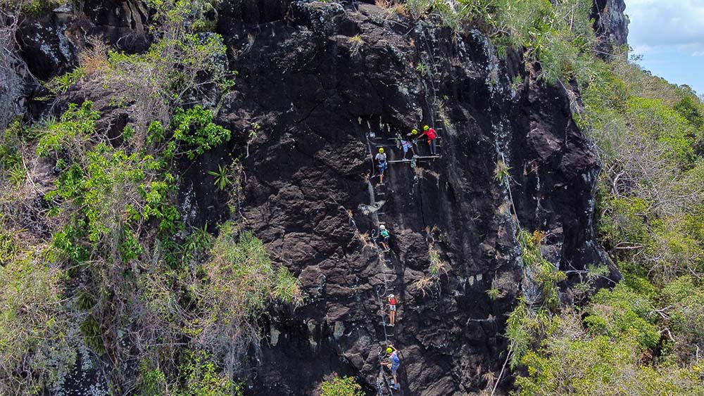 Mayotte Escalade – Grimpez, explorez et vivez l’aventure verticale