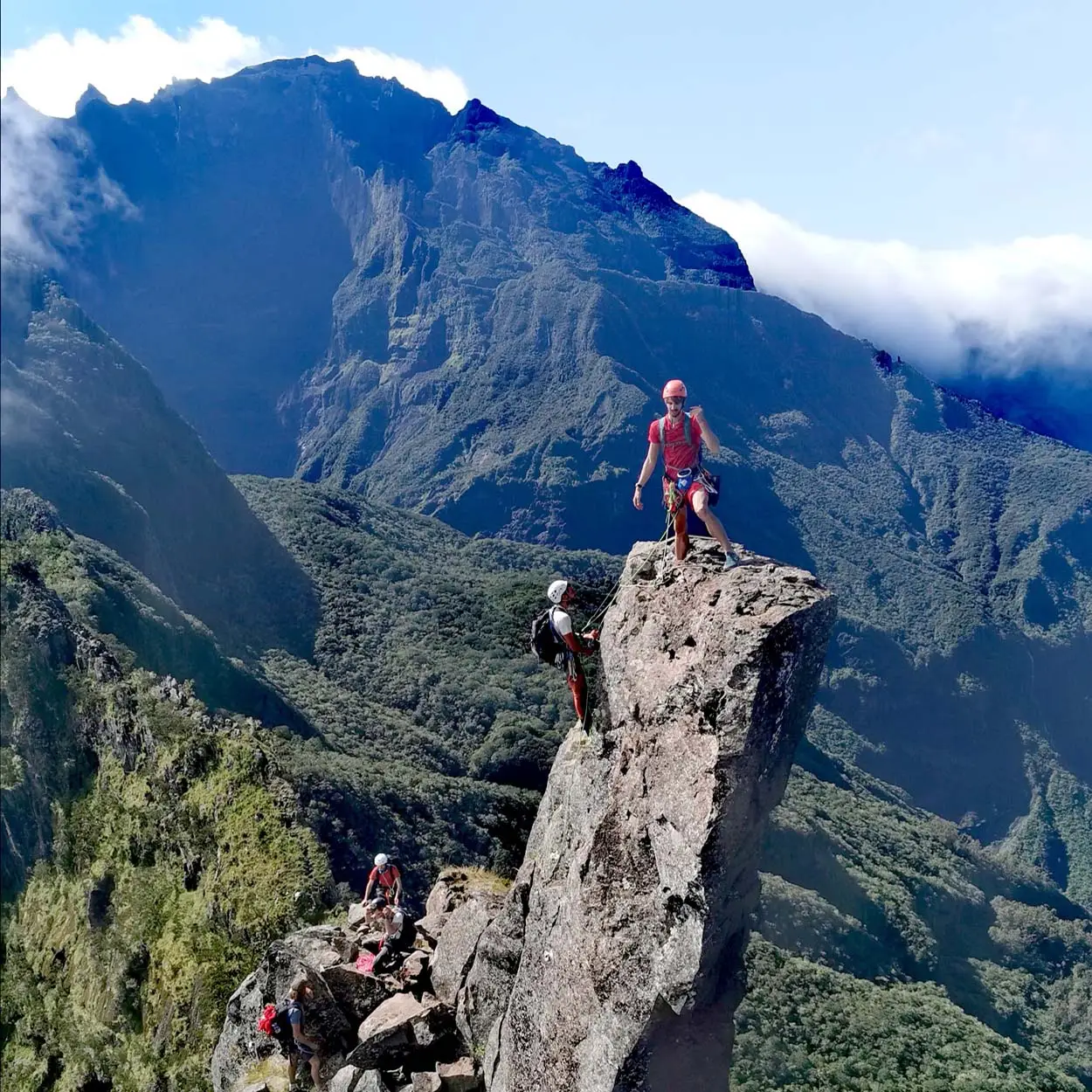 Mayotte Escalade – Grimpez, explorez et vivez l’aventure verticale