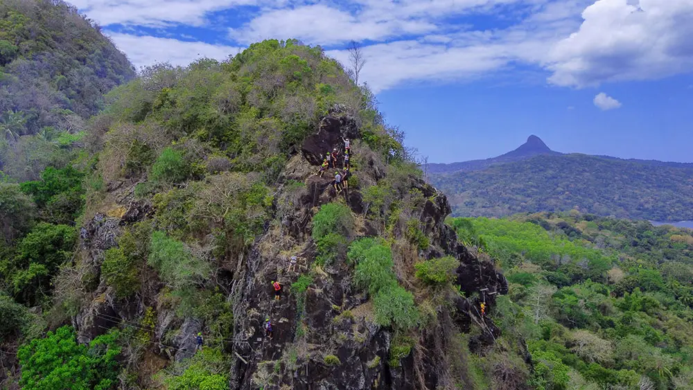Mayotte Escalade – Grimpez, explorez et vivez l’aventure verticale