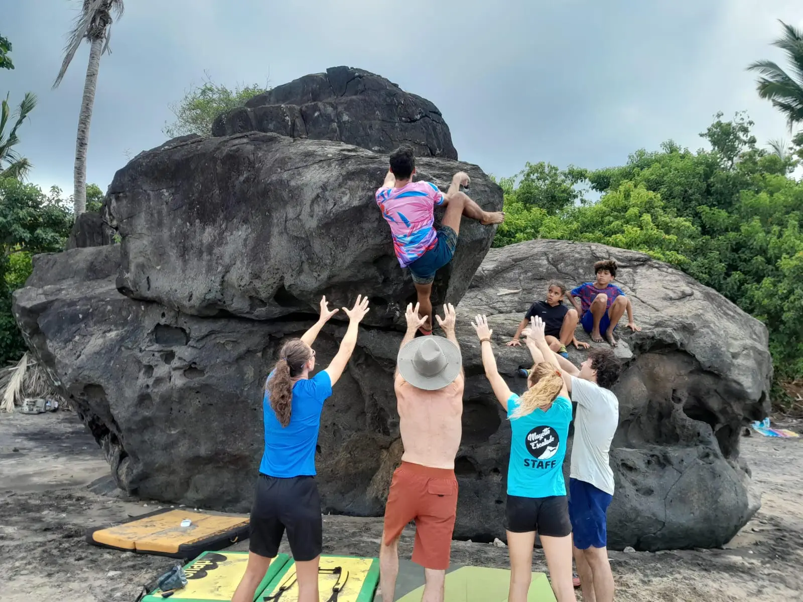 Mayotte Escalade – Grimpez, explorez et vivez l’aventure verticale